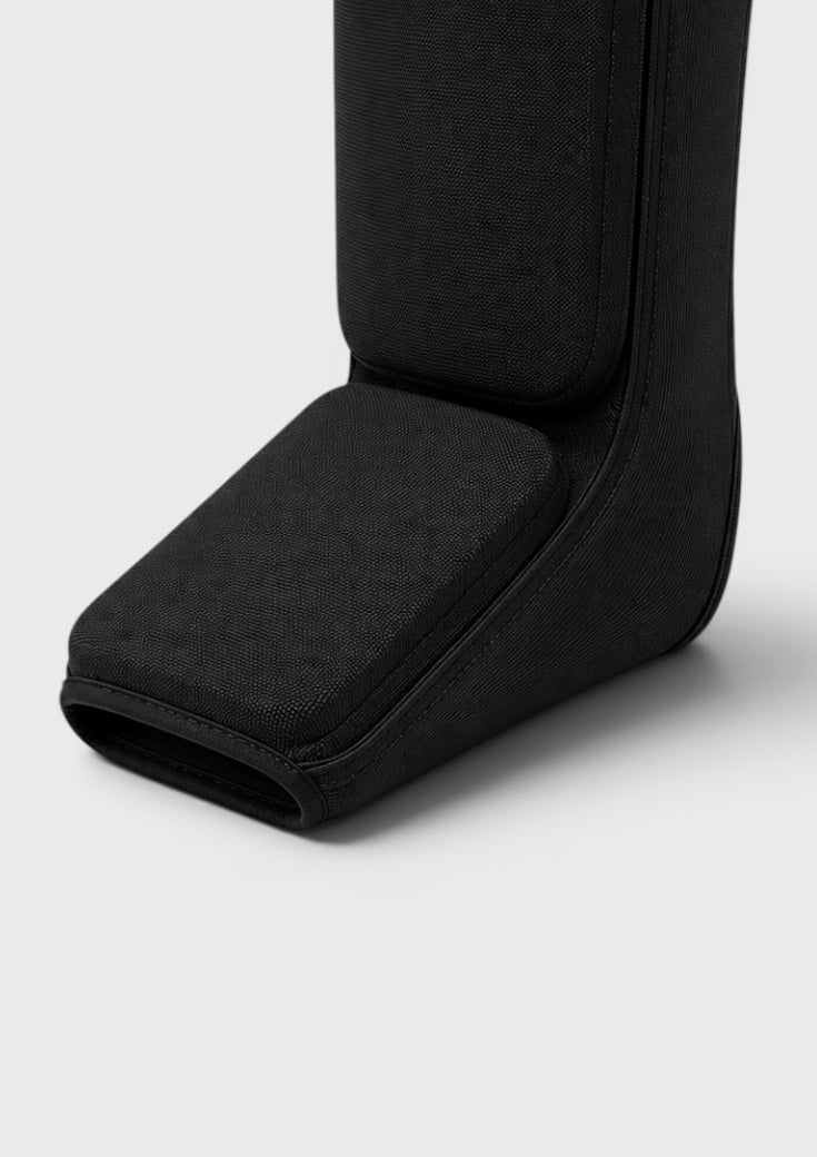 RAWCAGE CORESHIN V2 JUNIOR SHINGUARDS