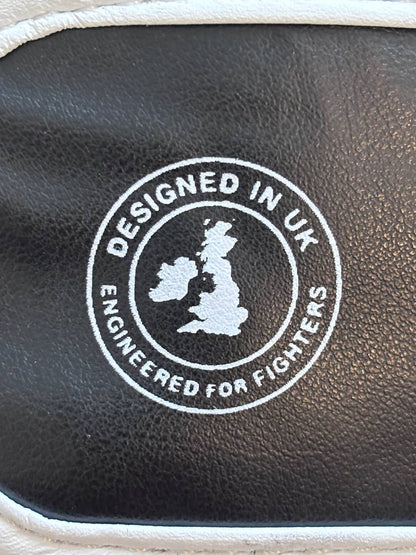 RAWCAGE RISE MMA SPARRING GLOVES BLACK/WHITE