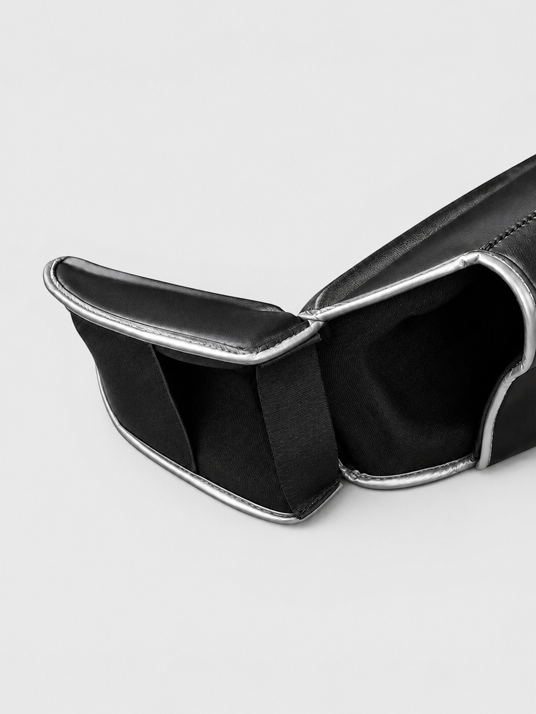 RAWCAGE HONEYCOMB SHIN GUARDS