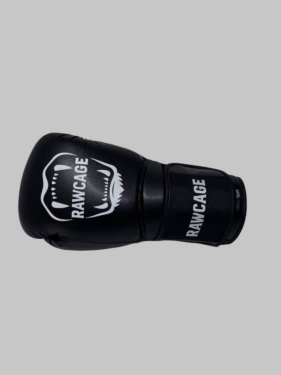 RAWCAGE IGNITE TRAINING BOXING GLOVES BLACK/WHITE