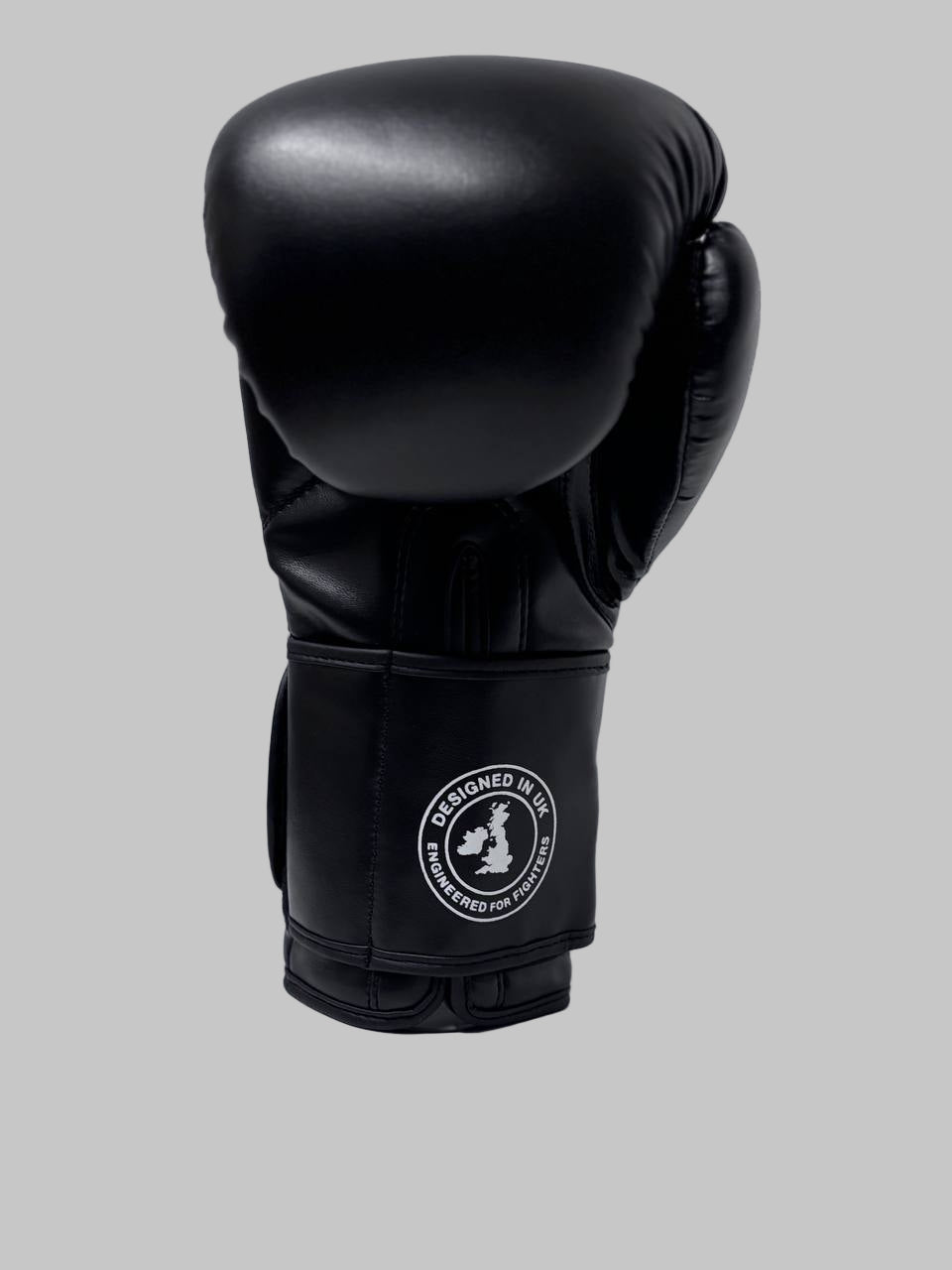 RAWCAGE IGNITE TRAINING BOXING GLOVES BLACK/WHITE