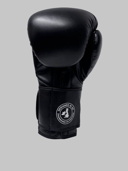 RAWCAGE IGNITE TRAINING BOXING GLOVES BLACK/WHITE